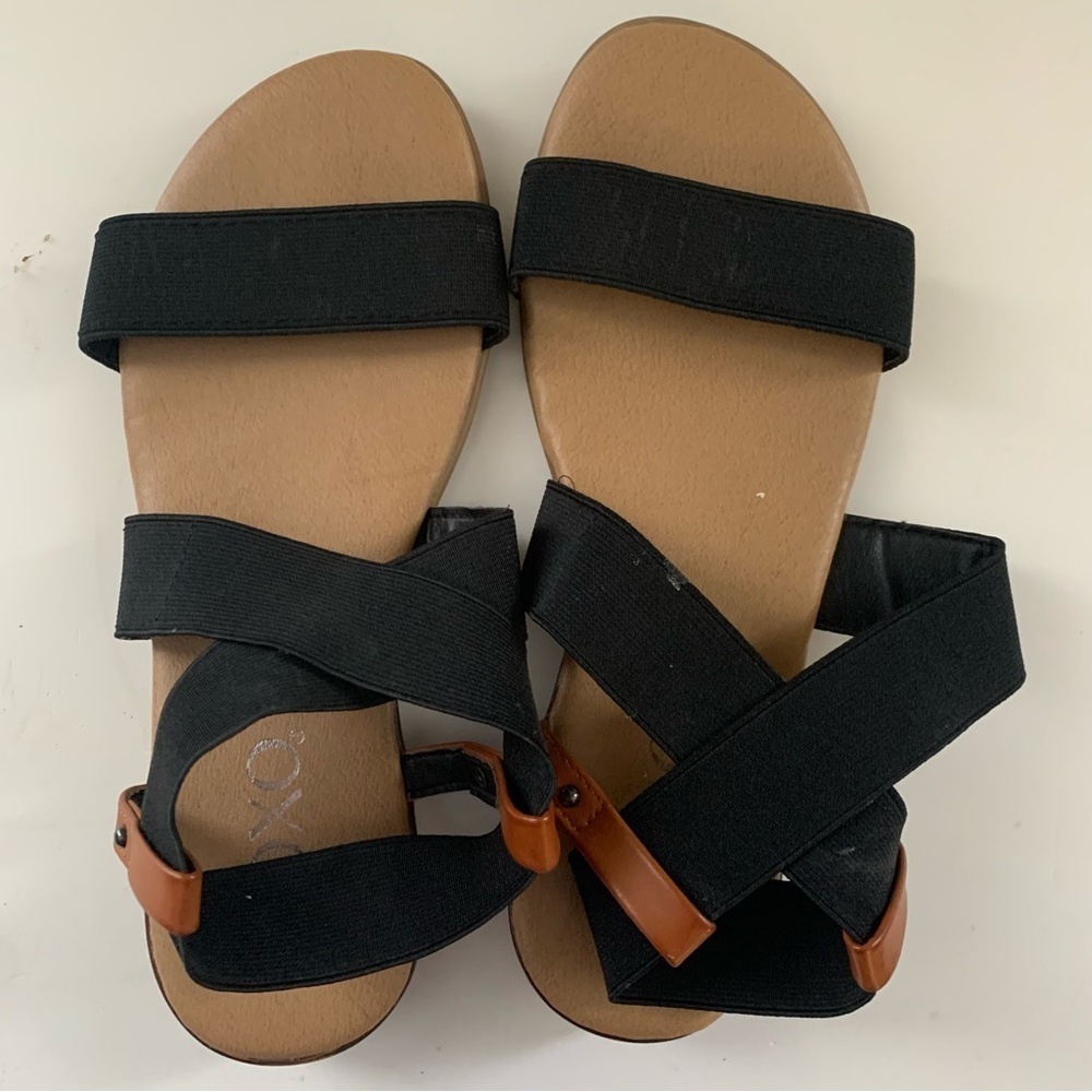 XOXO Black Strappy Sandals *No Size Tag*